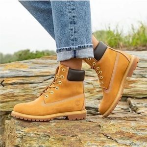 Mens Timberland Classic Boots 